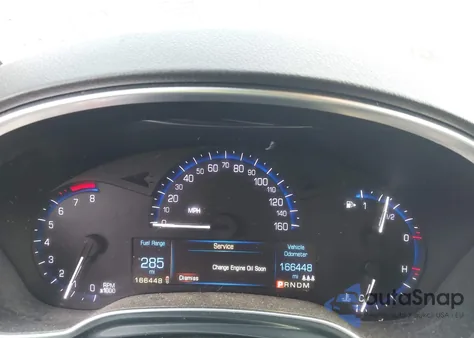 2015 Cadillac Srx Standard z USA, uszkodzony, nr VIN 3GYFNAE3XFS571849